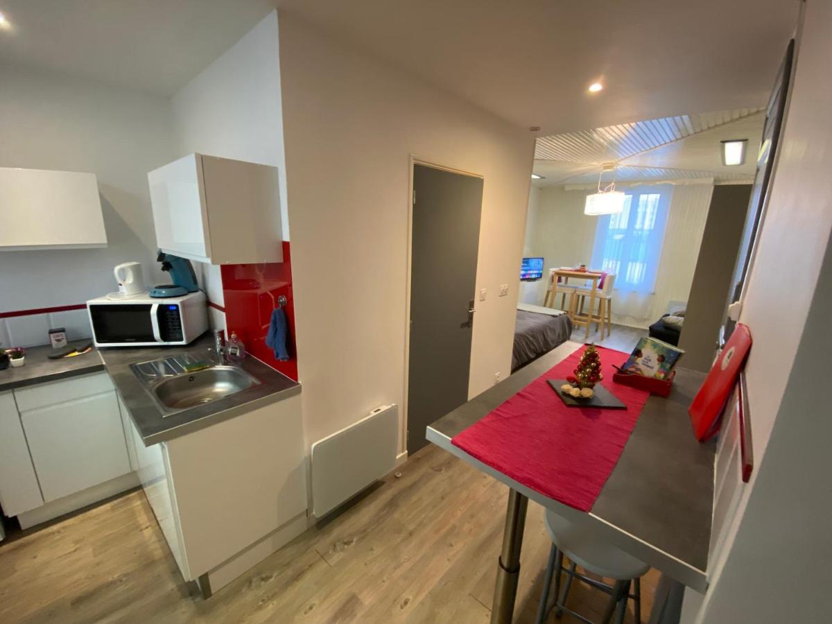 Apartament Les Coquelicots Wifi Troyes Zewnętrze zdjęcie
