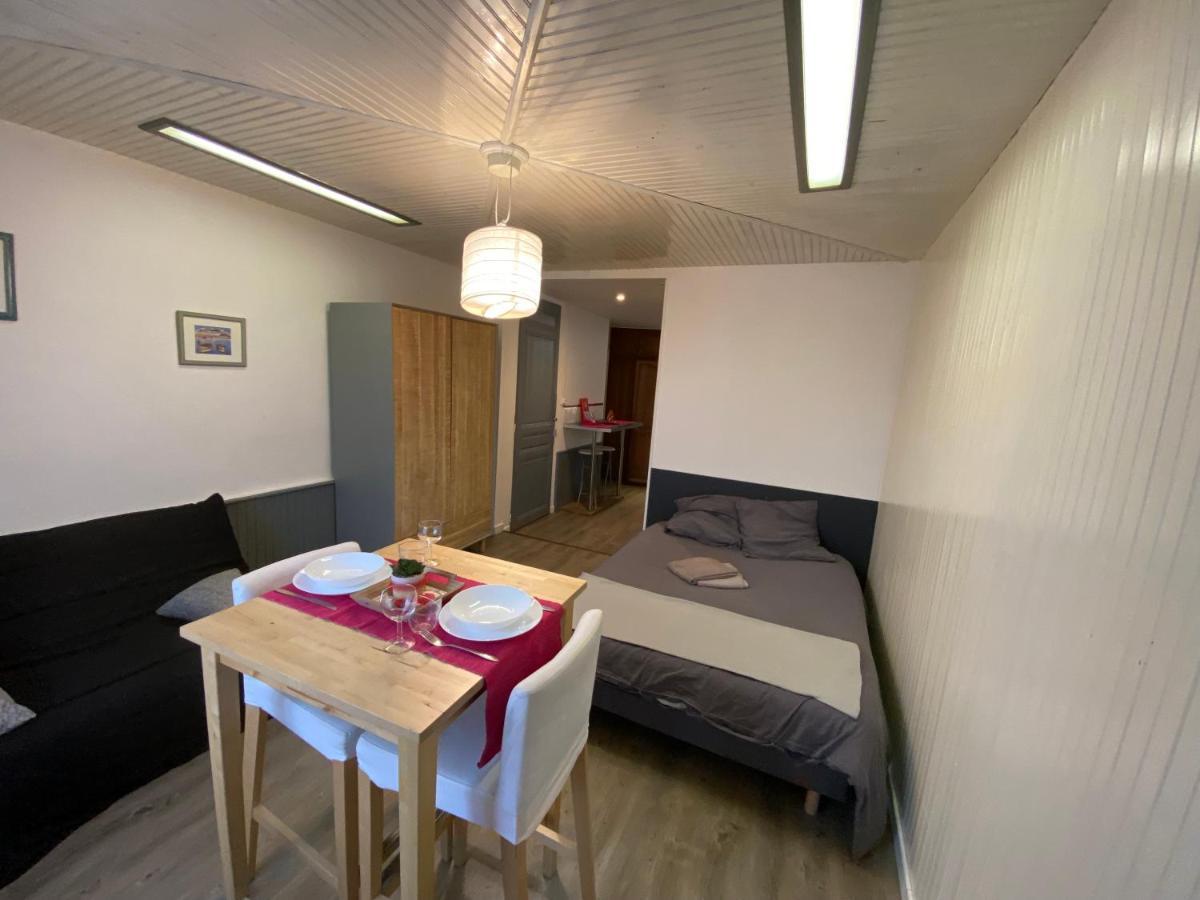Apartament Les Coquelicots Wifi Troyes Zewnętrze zdjęcie